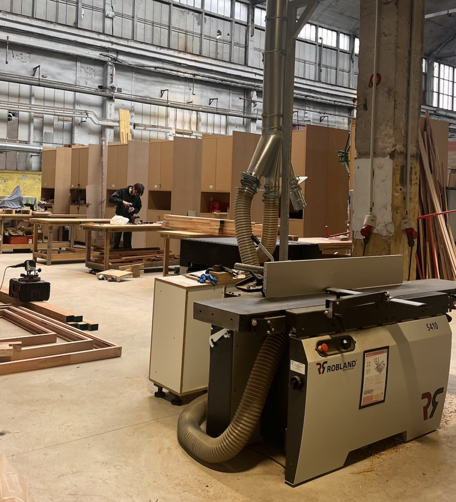 Atelier partagé menusierie MAke ICI Vitry